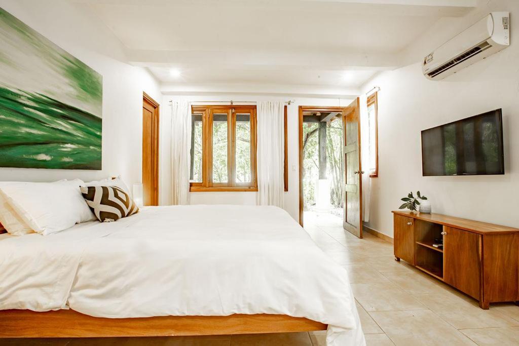 Playa Venao Hotel Resort Экстерьер фото